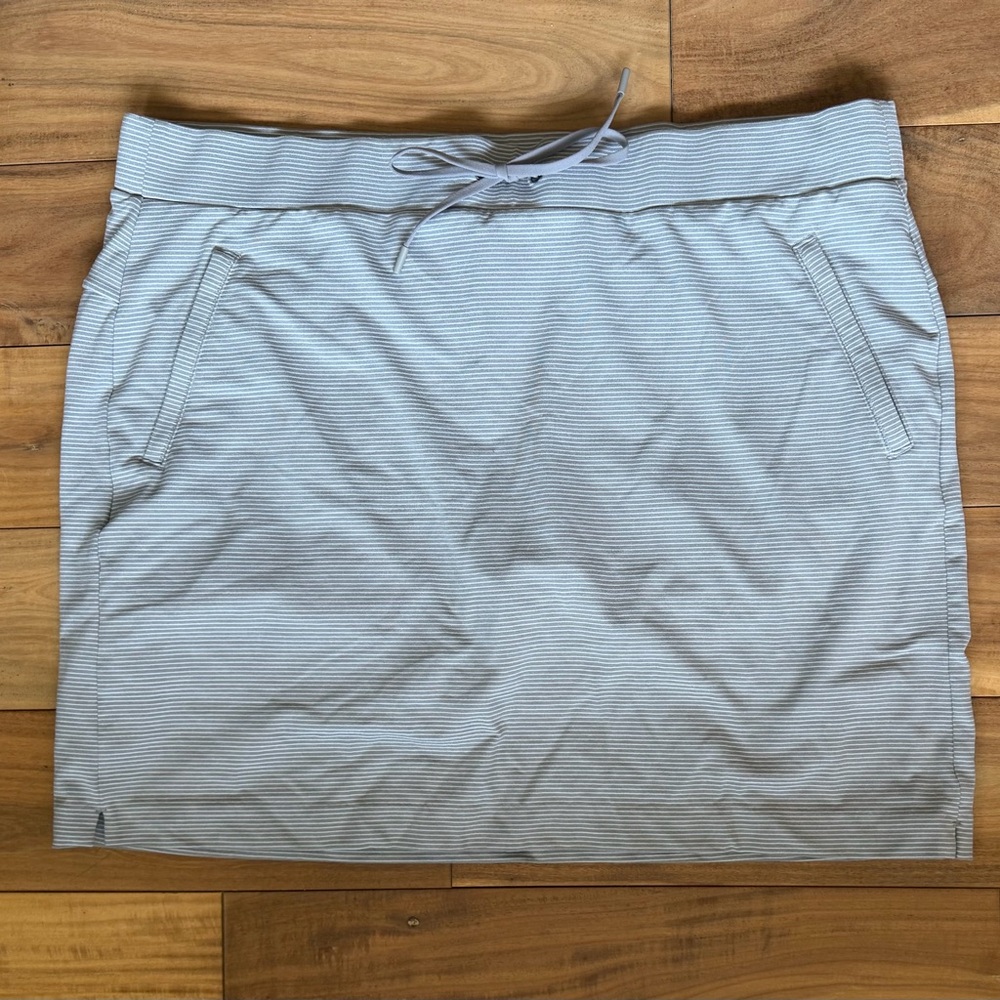 Athleta Gray Striped Athletic Skort. XL Tall